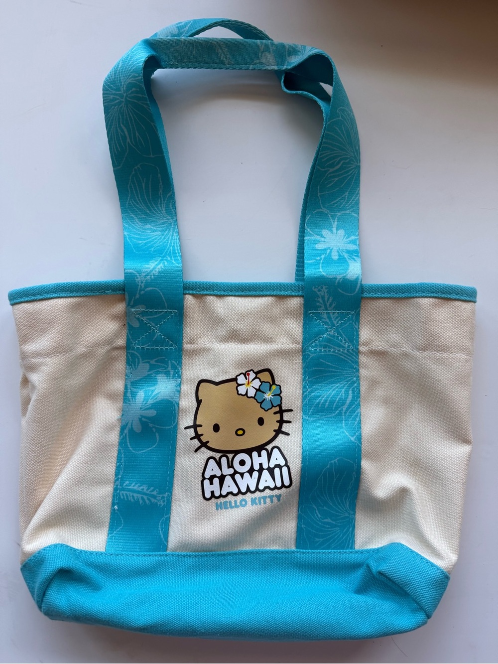 Hello Kitty Aloha Hawaii Canvas Tote in Turquoise and Cream